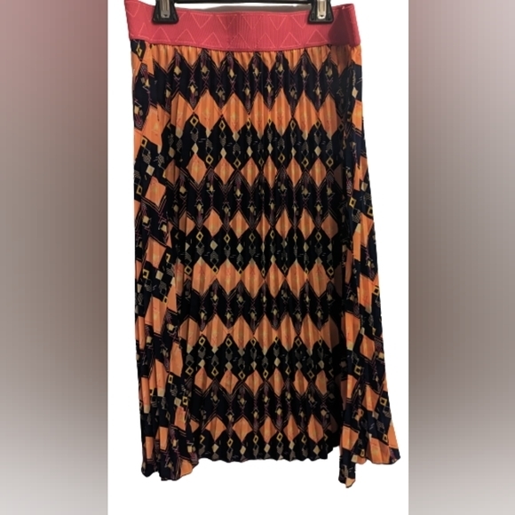 NWT LulaRoe Geo print pleated elastic waist poly midi soft comfy pink/blue skirt - Picture 2 of 7